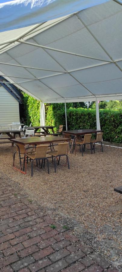 Fletching Garden Flat At The Infamous Piltdown Man Pub 아파트 외부 사진